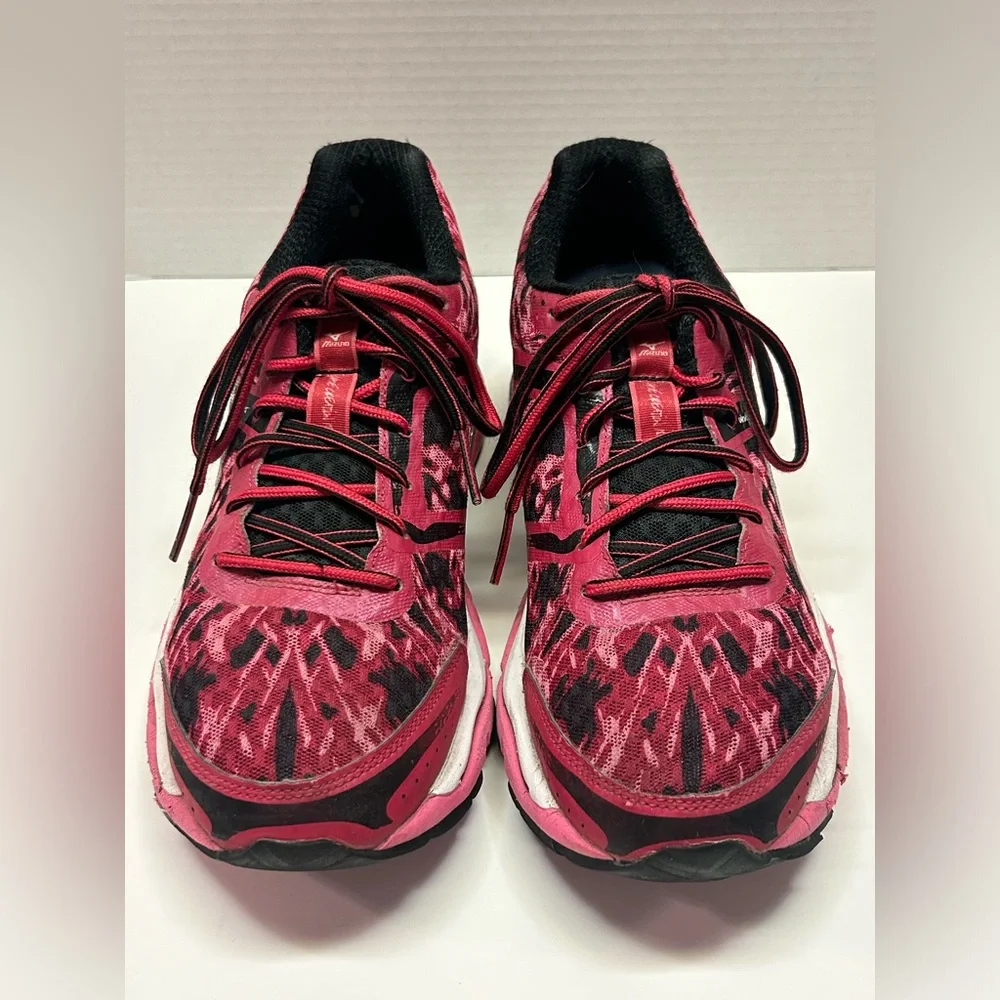 Mizuno Wave Creation 15 Running Shoes Women's‎ sz 10